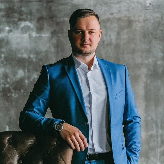 Максим Бульбов